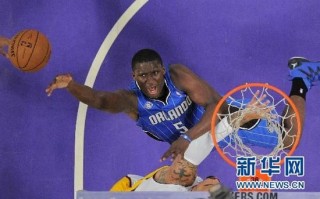 nba常规赛湖人，NBA常规赛湖人vs独行侠直播