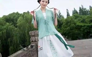 汉服女儿夏天短发穿搭，汉服女儿夏天短发穿搭图片