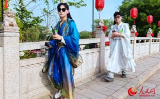 秋冬穿搭高级汉服男生，秋冬穿搭高级汉服男生图片